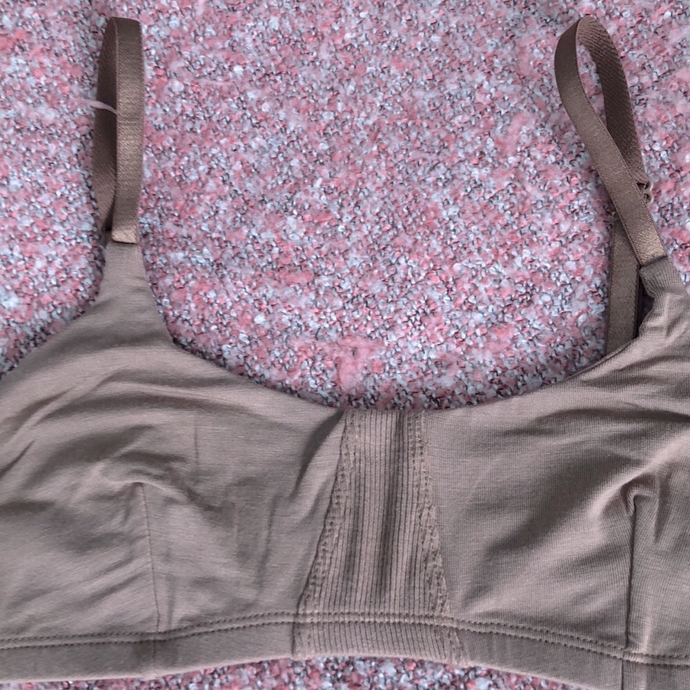 BAMBOO NWOT VINTAGE LOW CUT BRA - Picture 3 of 14